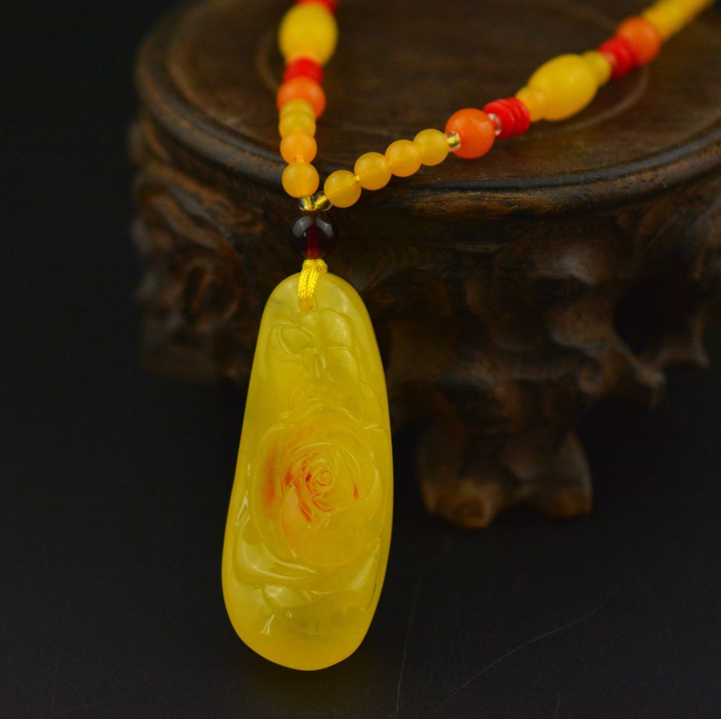 Hot Selling Second-Generation Ceromel Long Sweater Chain Fluorescent Floating Beeswax Necklace, Beeswax Pendant Wholesale