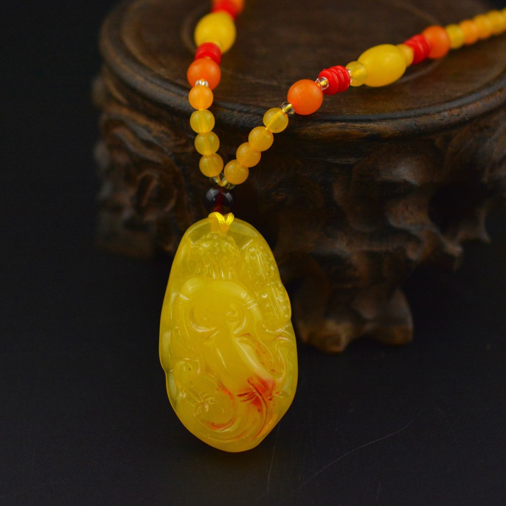 Hot Selling Second-Generation Ceromel Long Sweater Chain Fluorescent Floating Beeswax Necklace, Beeswax Pendant Wholesale