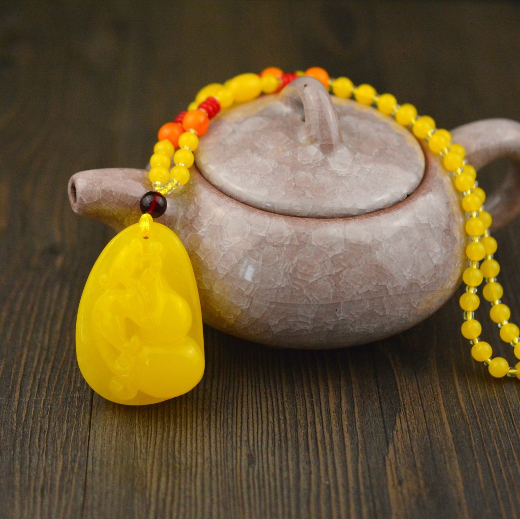 Hot Selling Second-Generation Ceromel Long Sweater Chain Fluorescent Floating Beeswax Necklace, Beeswax Pendant Wholesale