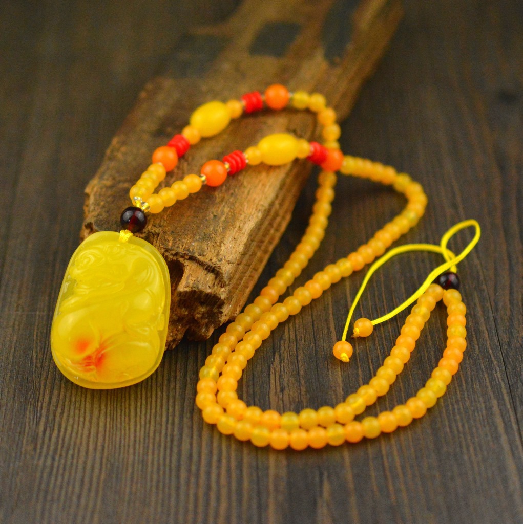 Hot Selling Second-Generation Ceromel Long Sweater Chain Fluorescent Floating Beeswax Necklace, Beeswax Pendant Wholesale
