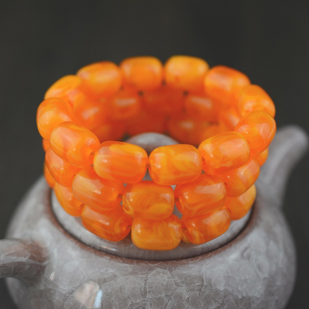 Hot copy beeswax bracelet candy Buddha Bead bracelet wholesale jewelry store