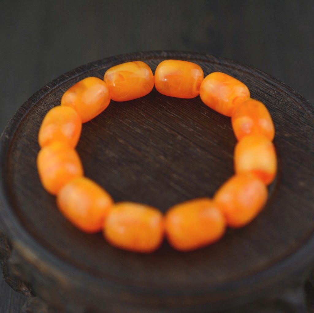 Hot copy beeswax bracelet candy Buddha Bead bracelet wholesale jewelry store
