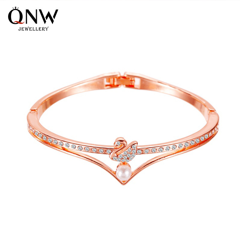 Korean Style Trendy Jewelry Elegant Little Swan Bracelet Rose Gold Open Pearl Bracelet Wrist Ring Classic Popular Bracelet
