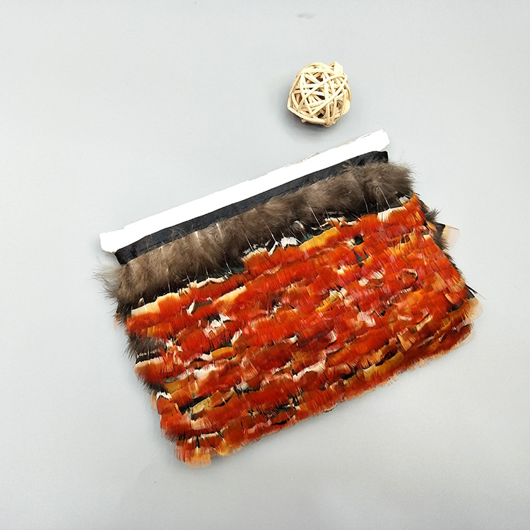 Factory High Quality Supply Natural Color Pearl Chicken Feather Cloth Edge Clothing Accessories Jewelry Decoration Feather Handicraft
