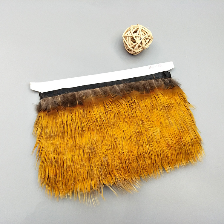 Factory High Quality Supply Natural Color Pearl Chicken Feather Cloth Edge Clothing Accessories Jewelry Decoration Feather Handicraft