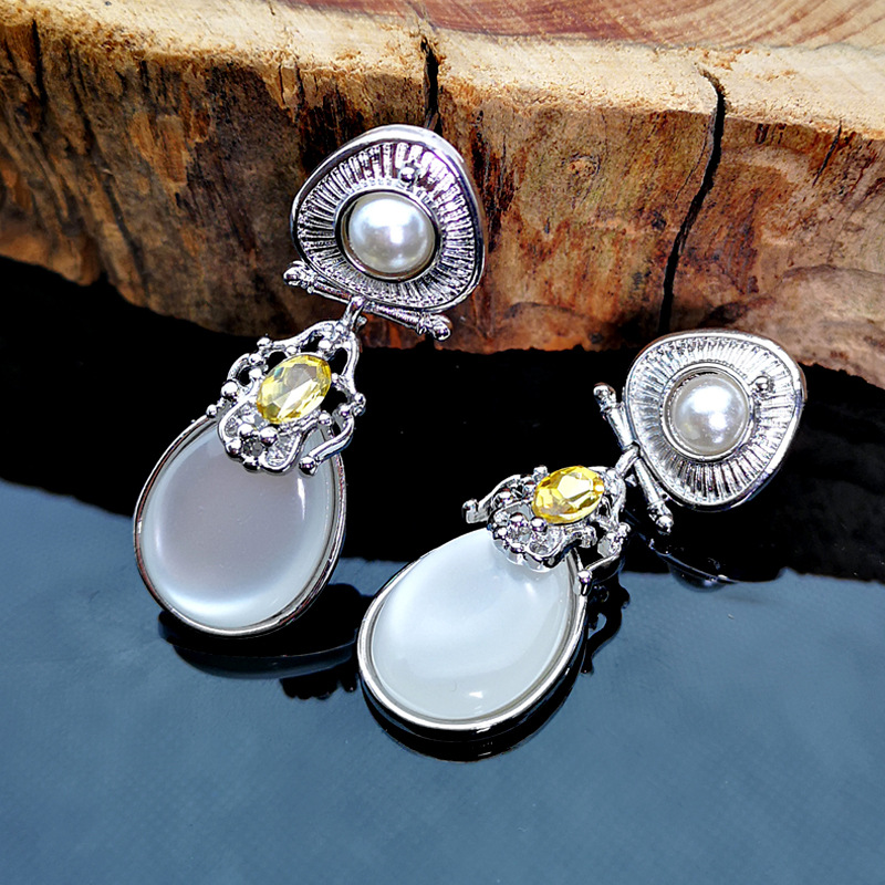 Rongyu wish European and American fashion exaggerated moonlight stone pearl earrings ebay cross - border new jewelry manufacturers direct sales