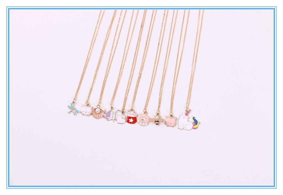 Cross-Border Sold Jewelry Fashion Alloy Acrylic Drop Oil Pendant Necklace Sweet Accessory Cross-Border Sold Jewelry Fashion Alloy Acrylic Drop Oil Pendant Necklace Sweet Accessory