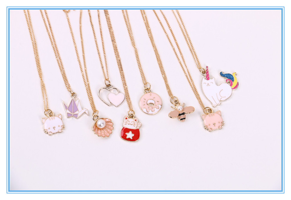 Cross-Border Sold Jewelry Fashion Alloy Acrylic Drop Oil Pendant Necklace Sweet Accessory Cross-Border Sold Jewelry Fashion Alloy Acrylic Drop Oil Pendant Necklace Sweet Accessory