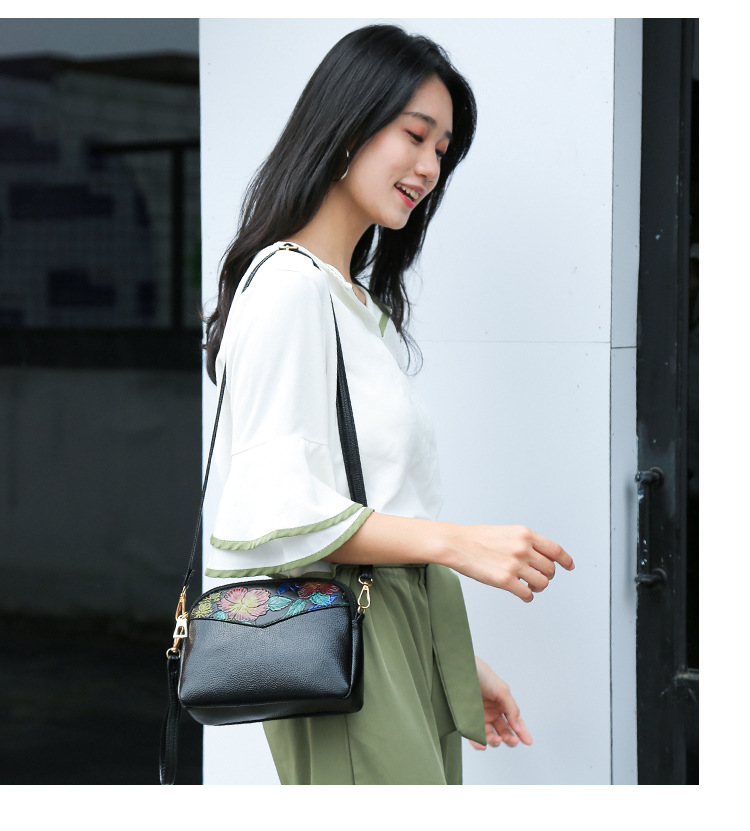 Women's Bag 2019 New Fashion Multi-Layer Crossbody Bag Large Capacity Retro Shoulder Bag One Piece Dropshipping Small Handbags Women's Bag 2019 New Fashion Multi-Layer Crossbody Bag Large Capacity Retro Shoulder Bag One Piece Dropshipping Small Handbags