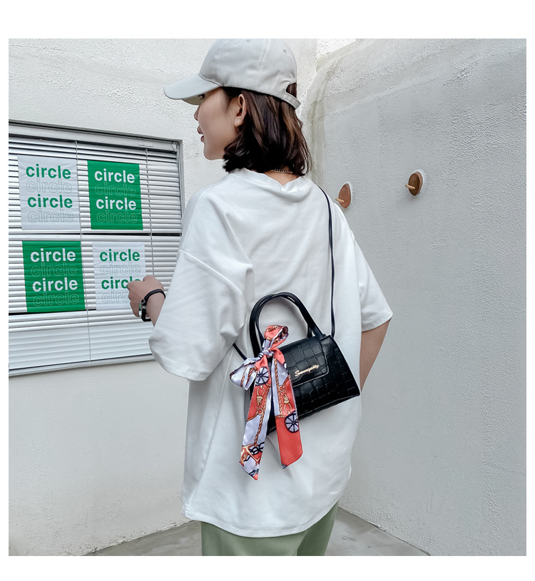 Silk Scarf Fashion Messenger Bag Lady Handbags Stone Pattern Portable Shoulder Bag Kelly Bag Cross-Border Wholesale Silk Scarf Fashion Messenger Bag Lady Handbags Stone Pattern Portable Shoulder Bag Kelly Bag Cross-Border Wholesale