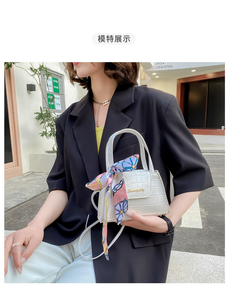 Silk Scarf Fashion Messenger Bag Lady Handbags Stone Pattern Portable Shoulder Bag Kelly Bag Cross-Border Wholesale Silk Scarf Fashion Messenger Bag Lady Handbags Stone Pattern Portable Shoulder Bag Kelly Bag Cross-Border Wholesale