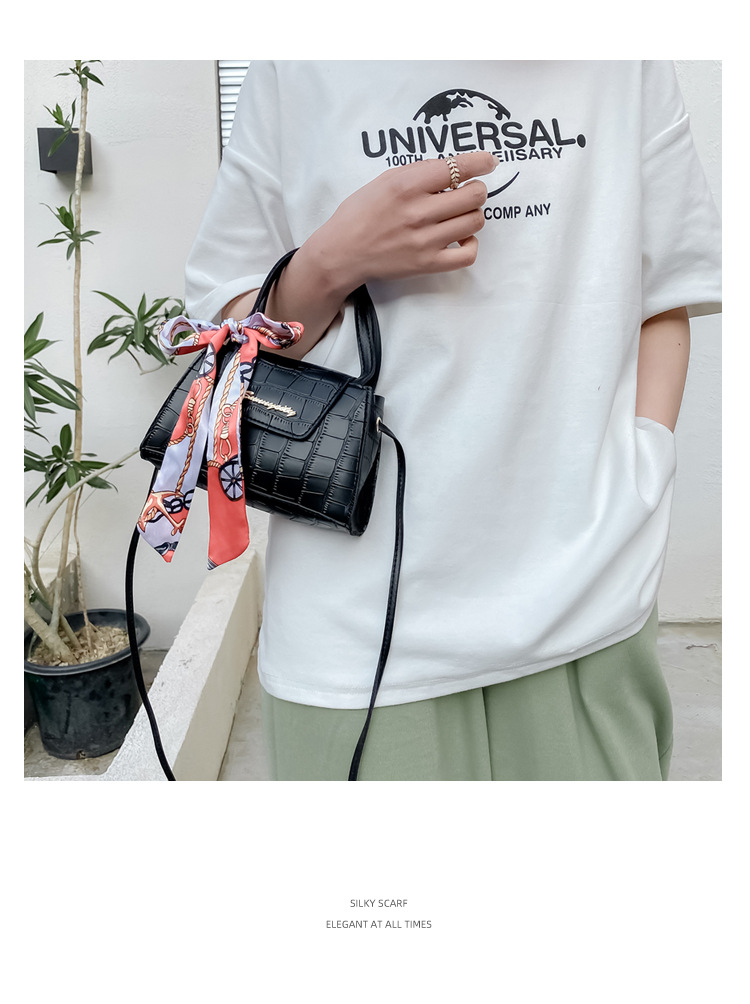 Silk Scarf Fashion Messenger Bag Lady Handbags Stone Pattern Portable Shoulder Bag Kelly Bag Cross-Border Wholesale Silk Scarf Fashion Messenger Bag Lady Handbags Stone Pattern Portable Shoulder Bag Kelly Bag Cross-Border Wholesale