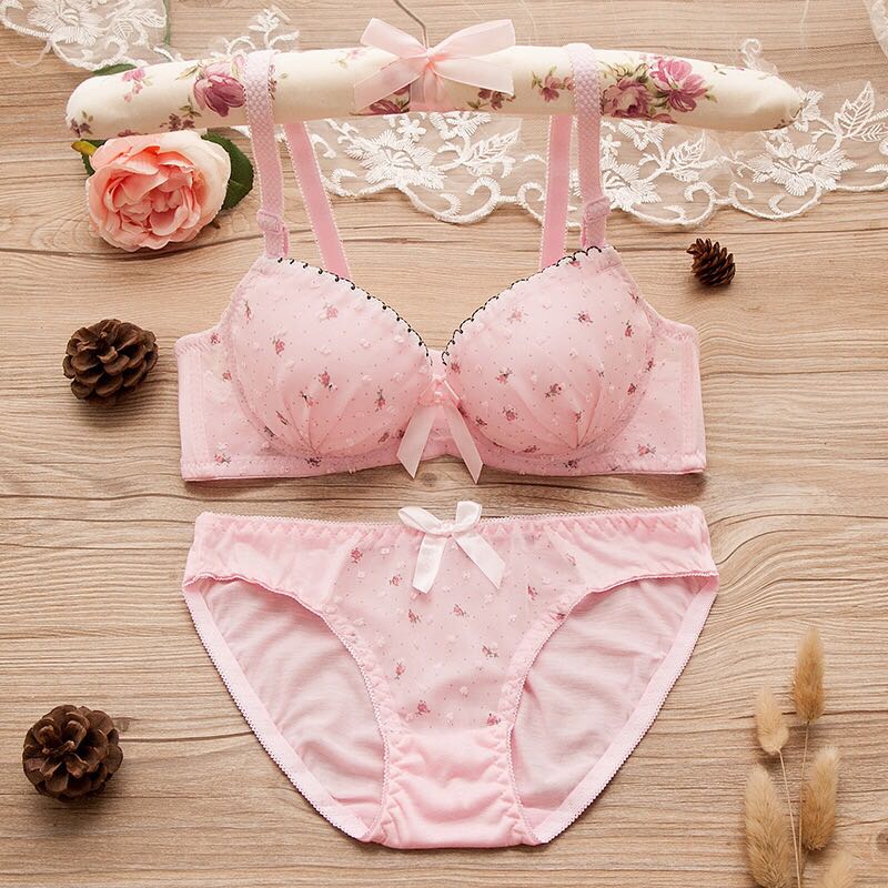 Floral Manufacturers direct dot floral girl bra set pure cotton lace student girl underwear a generation Floral Manufacturers direct dot floral girl bra set pure cotton lace student girl underwear a generation