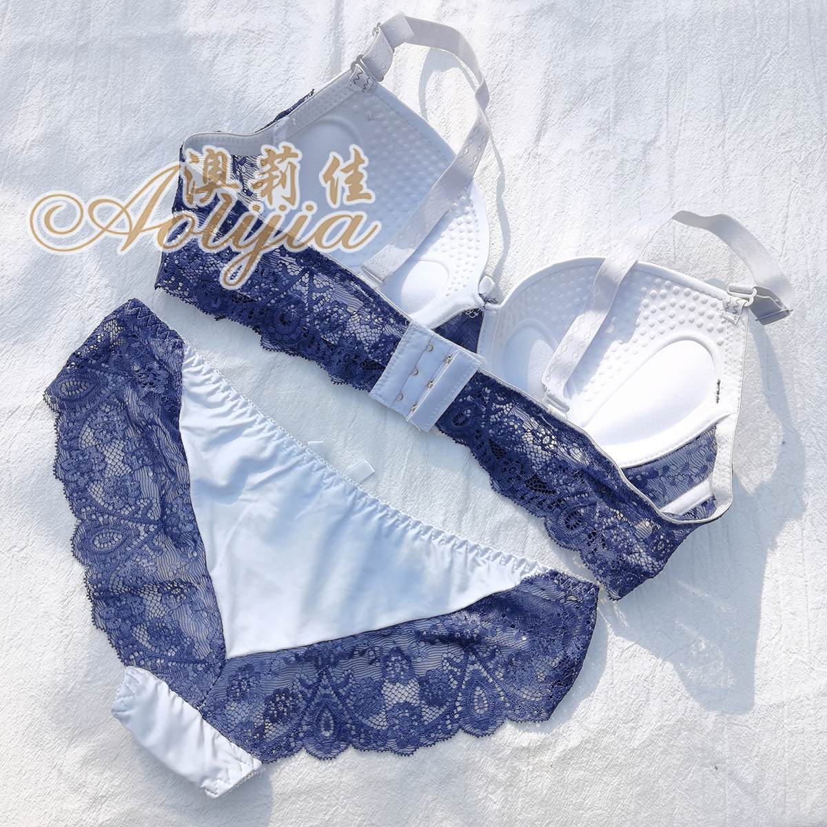 Steel Ring Massage Cup Lace Bra Set Contrast Color Lace B Cup Bra Panties Set 6 Colors Steel Ring Massage Cup Lace Bra Set Contrast Color Lace B Cup Bra Panties Set 6 Colors