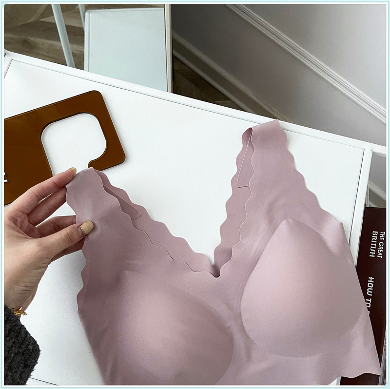 Ouyang Same Style Nana Lovey Oubras Underwear Women's Wireless Push up No Size Vest Seamless Bra Ouyang Same Style Nana Lovey Oubras Underwear Women's Wireless Push up No Size Vest Seamless Bra