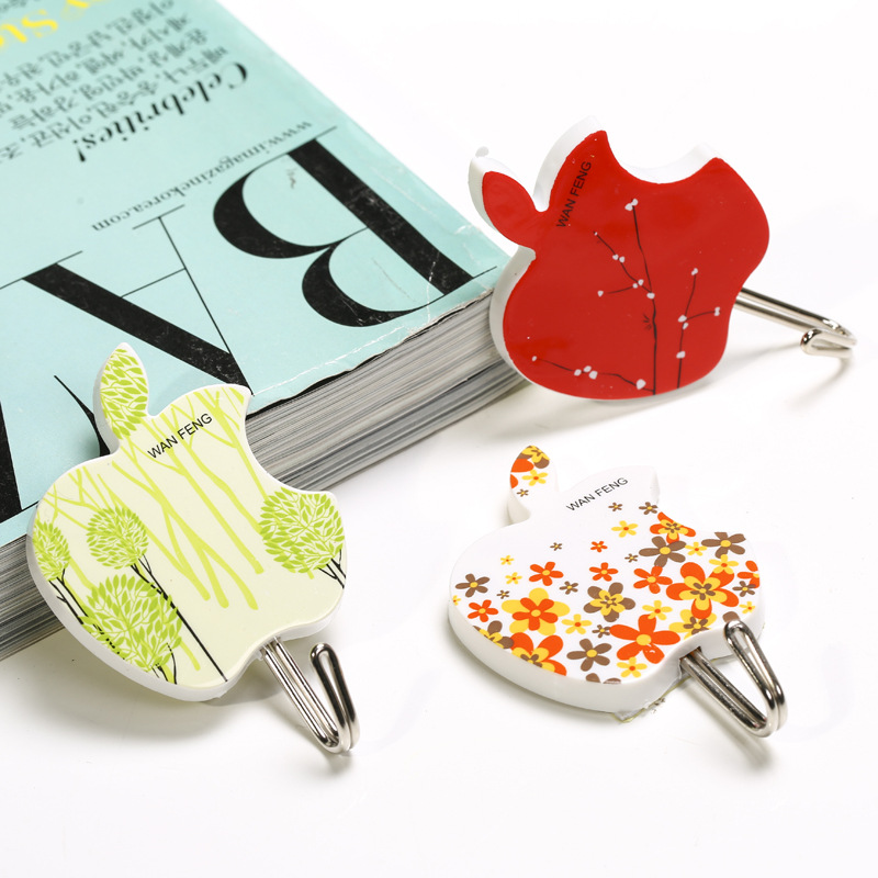 3 Pack Set Strong Wall Sticky Hook Plastic Cartoon Bedroom Clothes Hook Sundries Hanging behind the Door Hook 134