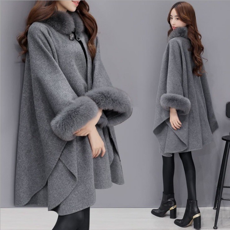 The new 2018 Korean fox fur collar medium length woollen coat style cape cape woollen cloth coat female The new 2018 Korean fox fur collar medium length woollen coat style cape cape woollen cloth coat female