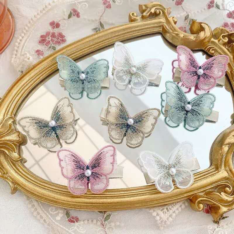 Korean Fairy Lace Butterfly Hair Clip Insta-Vintage embroidery Girl Edge Clip Simple Web Celebrity Bangs clip Hair Accessories Korean Fairy Lace Butterfly Hair Clip Insta-Vintage embroidery Girl Edge Clip Simple Web Celebrity Bangs clip Hair Accessories