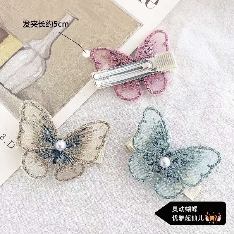 Korean Fairy Lace Butterfly Hair Clip Insta-Vintage embroidery Girl Edge Clip Simple Web Celebrity Bangs clip Hair Accessories Korean Fairy Lace Butterfly Hair Clip Insta-Vintage embroidery Girl Edge Clip Simple Web Celebrity Bangs clip Hair Accessories