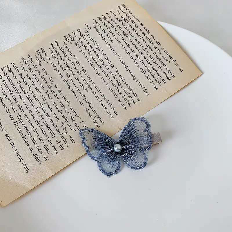 Korean Fairy Lace Butterfly Hair Clip Insta-Vintage embroidery Girl Edge Clip Simple Web Celebrity Bangs clip Hair Accessories Korean Fairy Lace Butterfly Hair Clip Insta-Vintage embroidery Girl Edge Clip Simple Web Celebrity Bangs clip Hair Accessories