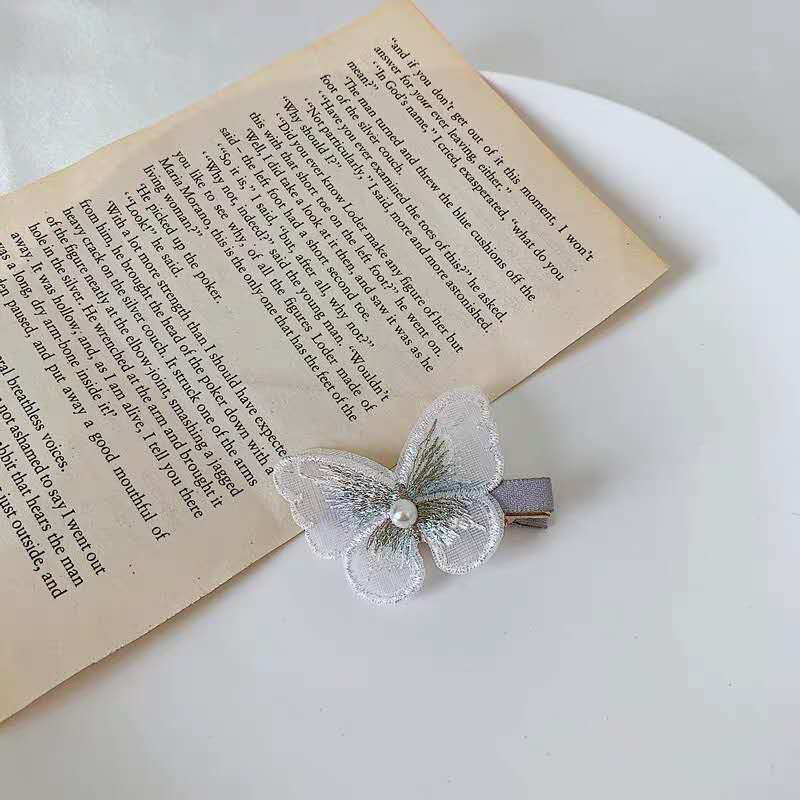 Korean Fairy Lace Butterfly Hair Clip Insta-Vintage embroidery Girl Edge Clip Simple Web Celebrity Bangs clip Hair Accessories Korean Fairy Lace Butterfly Hair Clip Insta-Vintage embroidery Girl Edge Clip Simple Web Celebrity Bangs clip Hair Accessories