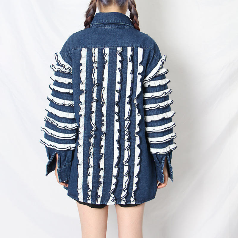 Cake agaric edge stitching denim jacket 2020 Autumn new lace edge bubbling sleeve button design blouse woman