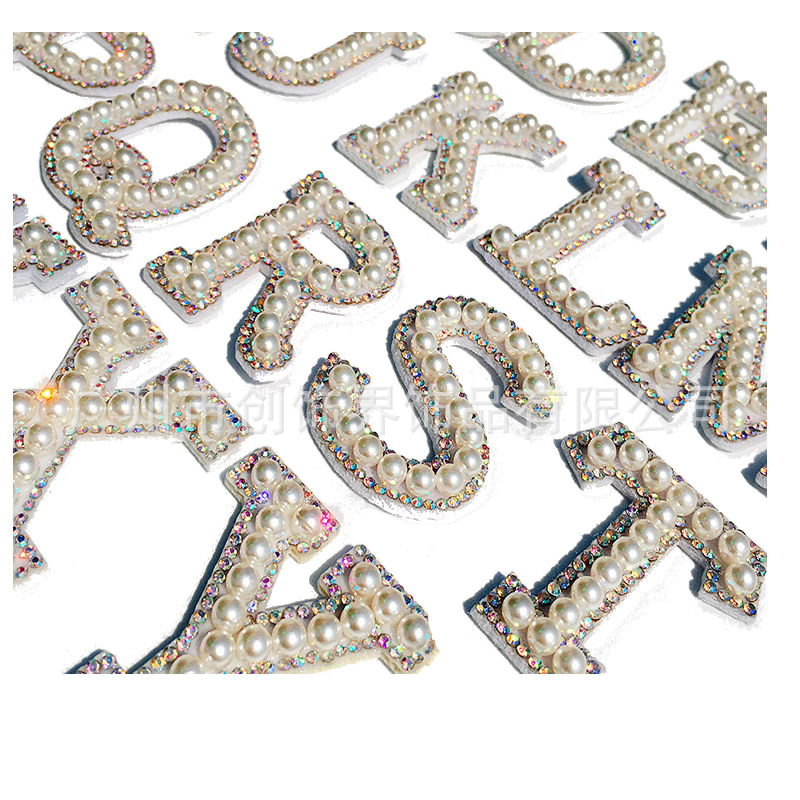 Big fortune cross-border hot style letters cloth paste imitation Pearl English letters 26 clothing accessories wholesale