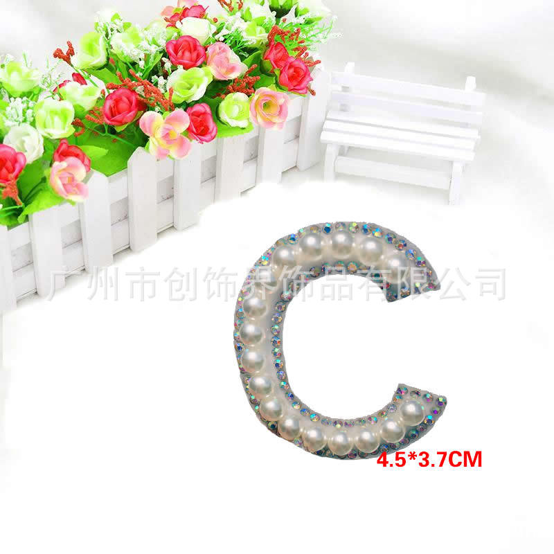 Big fortune cross-border hot style letters cloth paste imitation Pearl English letters 26 clothing accessories wholesale Big fortune cross-border hot style letters cloth paste imitation Pearl English letters 26 clothing accessories wholesale