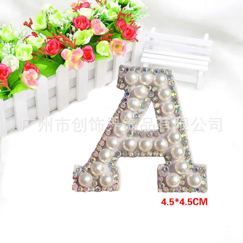Big fortune cross-border hot style letters cloth paste imitation Pearl English letters 26 clothing accessories wholesale Big fortune cross-border hot style letters cloth paste imitation Pearl English letters 26 clothing accessories wholesale