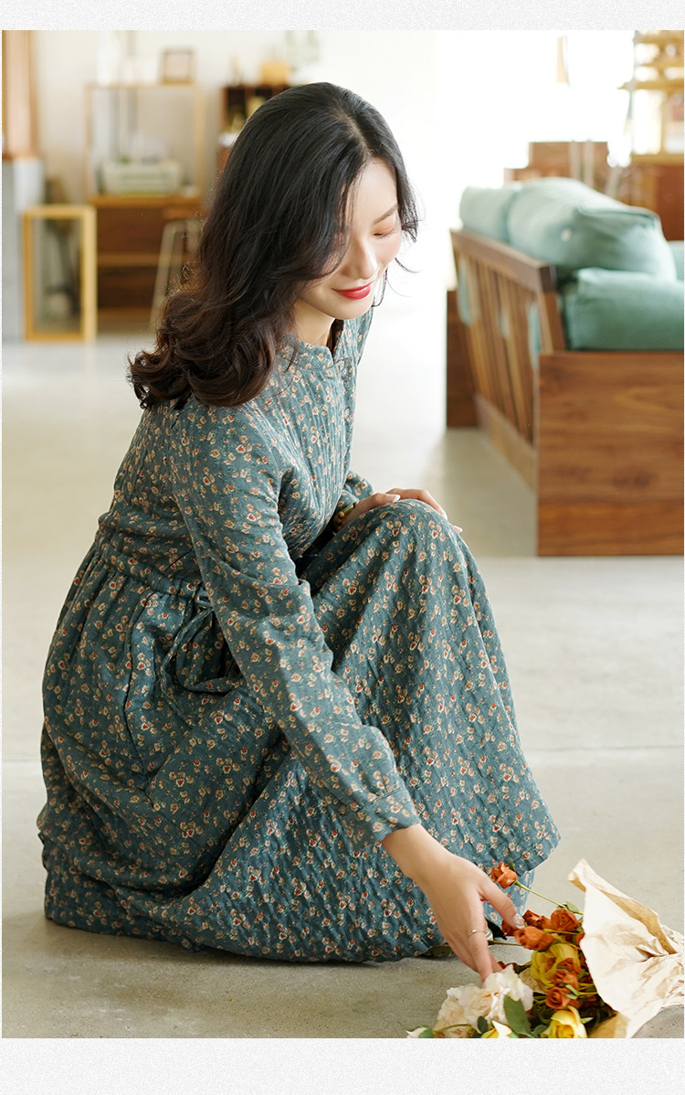 Retro Women's Clothing 2021 New Long Sleeve Floral Dress Autumn and Winter Tight Waist Small Temperament A- line Dress Wholesale Retro Women's Clothing 2021 New Long Sleeve Floral Dress Autumn and Winter Tight Waist Small Temperament A- line Dress Wholesale