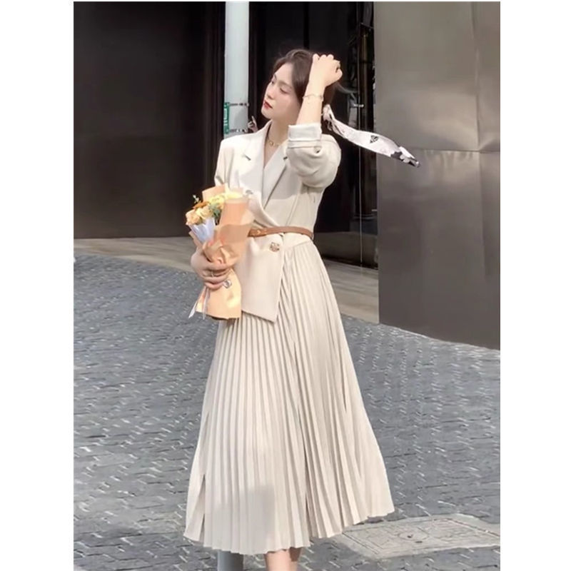 Korean Style Dress Stitching Fake Two-Piece Suit Pleated 2021 Autumn Korean Style Fashion Design Suit Long Skirt