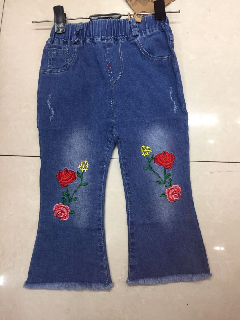 Children's spring and summer jeans girl's trousers Korean version 2019 hot style all-matching spring and autumn pants Children's spring and summer jeans girl's trousers Korean version 2019 hot style all-matching spring and autumn pants