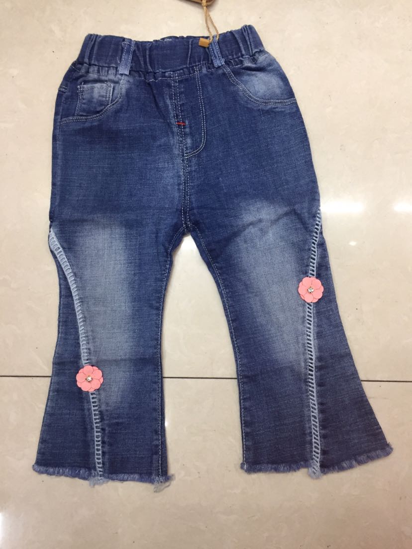 Children's spring and summer jeans girl's trousers Korean version 2019 hot style all-matching spring and autumn pants Children's spring and summer jeans girl's trousers Korean version 2019 hot style all-matching spring and autumn pants