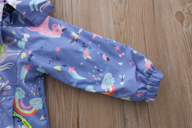 Girls' Jackets 2020 New Fleece-Lined Detachable Three-in-One Baby Girl Rainbow Fashionable Jacket Children's Autumn and Winter Clothes