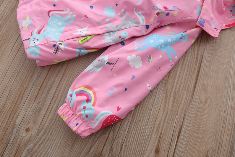Girls' Jackets 2020 New Fleece-Lined Detachable Three-in-One Baby Girl Rainbow Fashionable Jacket Children's Autumn and Winter Clothes
