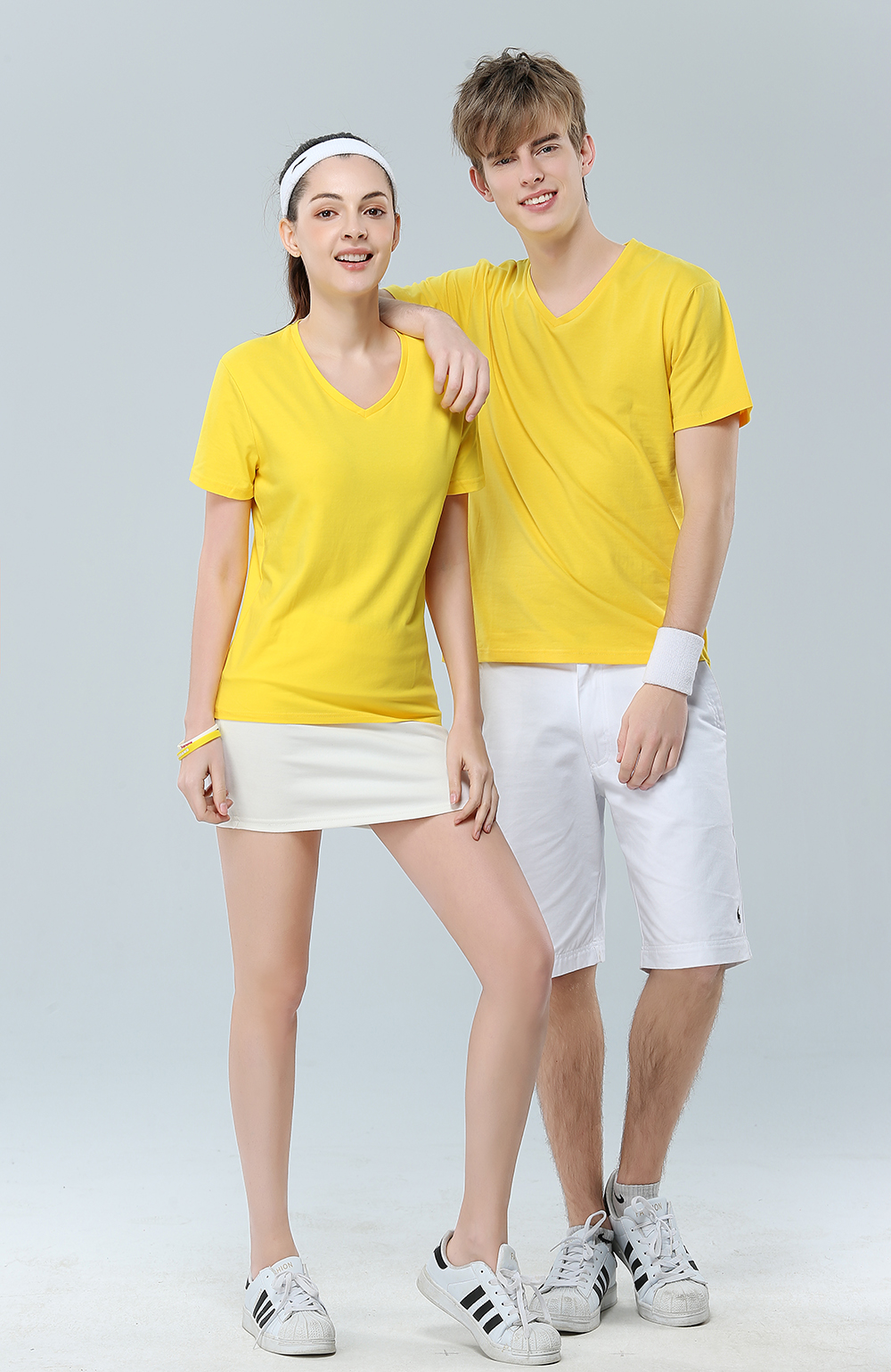 Solid color short sleeved T-shirt heart v collar summer T-shirt loose slim fit bottom coat