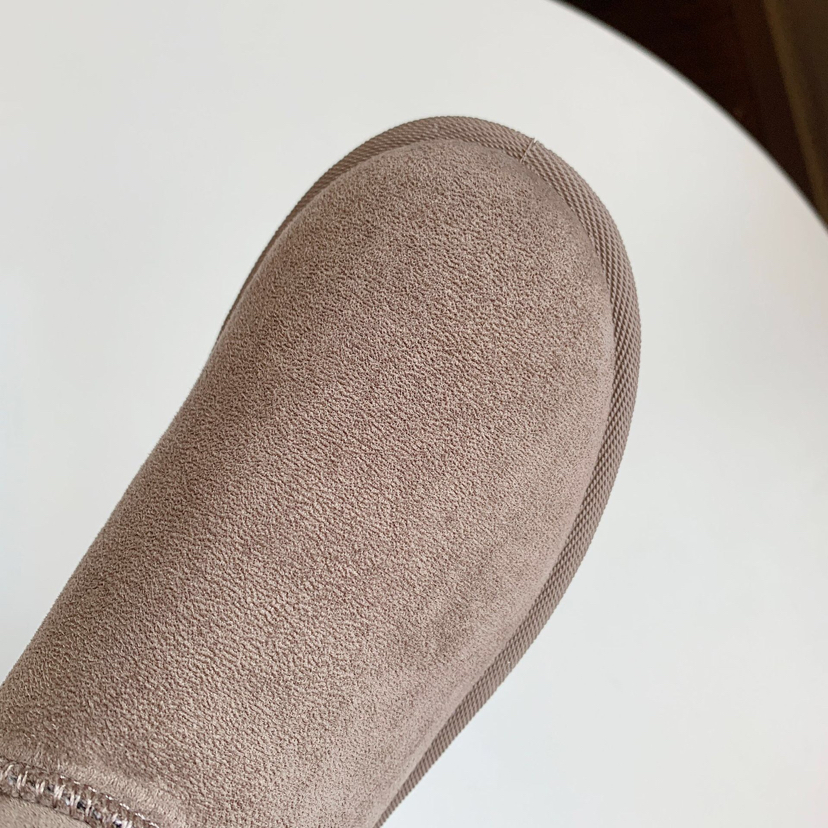 New Winter Korean Style Fashion round Toe Solidcolor Mid-Calf Length Snow Boots Flat Warm Women's Boots Fashionable Rivet
