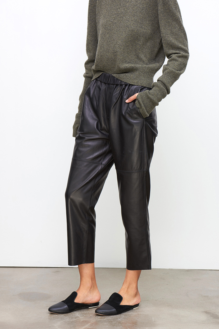 2017 European and American Autumn New Haining Genuine Leather Pants Women's Mid-Waisted Figure Flattering Sheepskin Harem Pants Cropped Pants