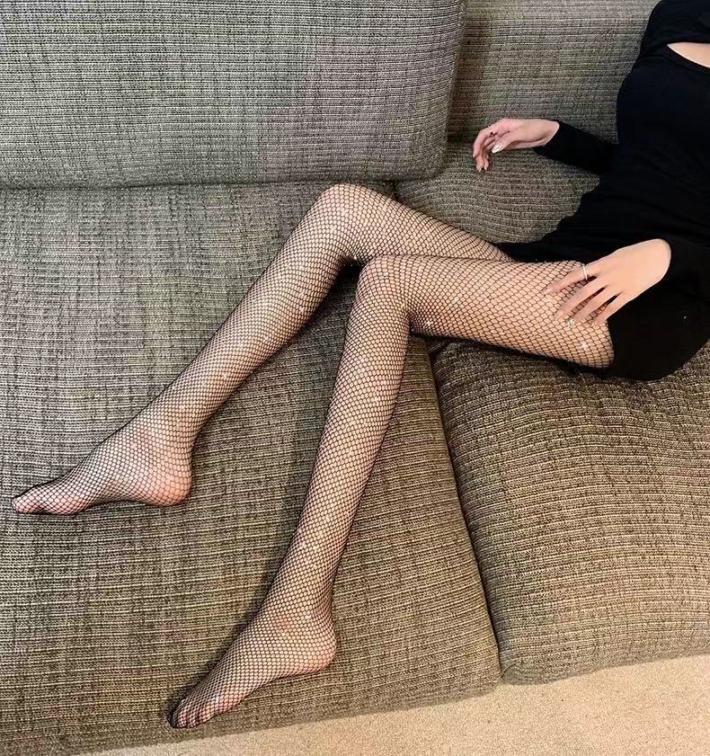 Spring and Summer Black Stockings Women's Thin Rhinestone Fishnet Stockings Rhinestone Sexy Socialite Anti-Snagging Leggings Pantyhose