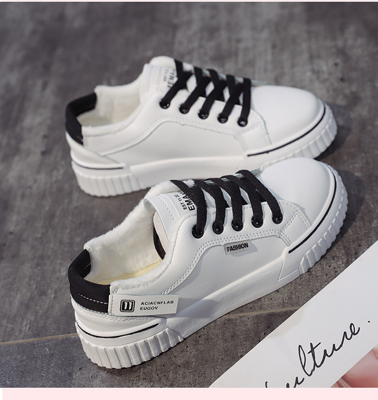 White shoes for girls the new winter 2019 warm shoes for girls with extra fleece cotton-padded shoes for Korean students White shoes for girls the new winter 2019 warm shoes for girls with extra fleece cotton-padded shoes for Korean students