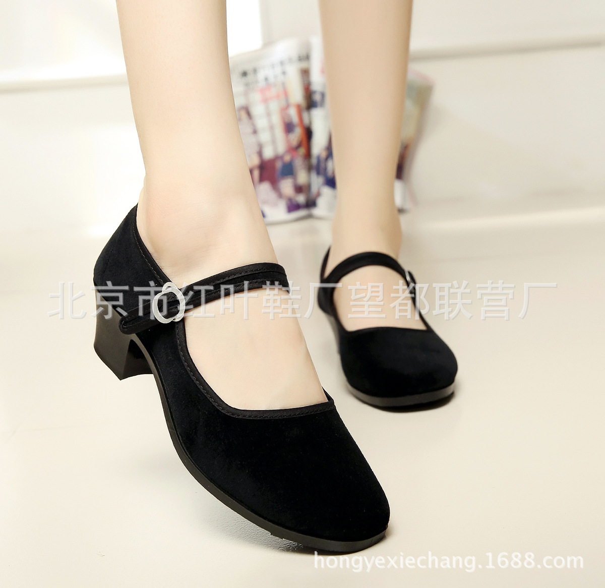 Old Beijing Cloth Shoes Women's Flat Cloth Shoes Mid Heel Flat Velvet Black Tie Dancing Shoes Hotel Work Shoes Wholesale