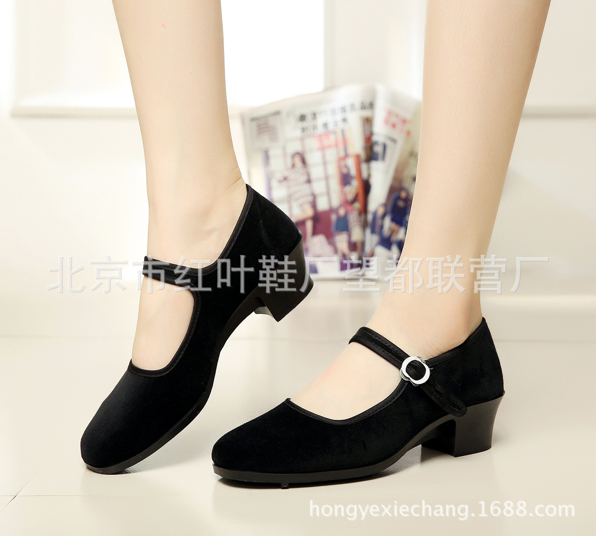 Old Beijing Cloth Shoes Women's Flat Cloth Shoes Mid Heel Flat Velvet Black Tie Dancing Shoes Hotel Work Shoes Wholesale
