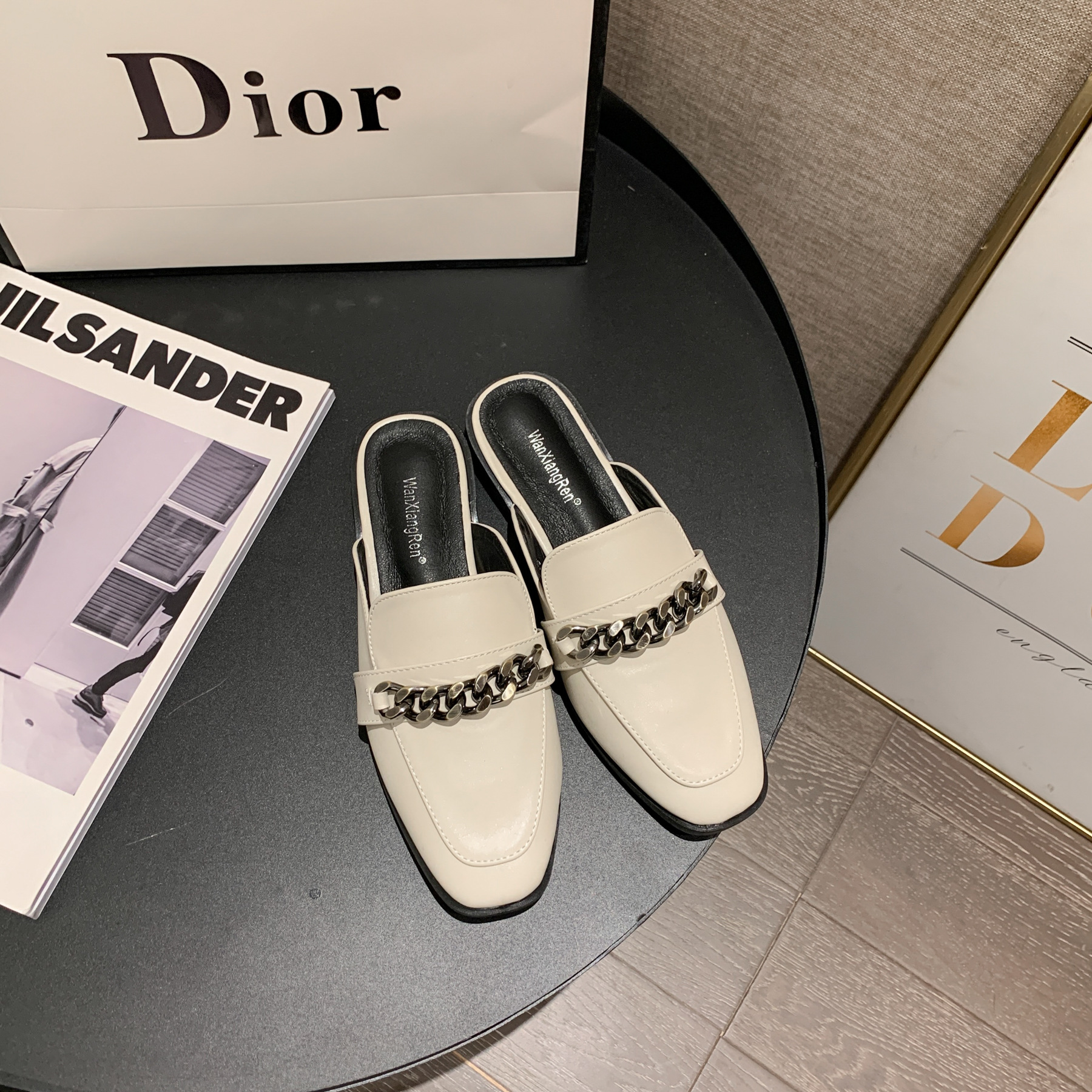 2022 Spring and Autumn New European and American Stylish Low Heel Semi Slipper Women's Shoes Internet Celebrity Chain Flat Slippers Foreign Trade 41