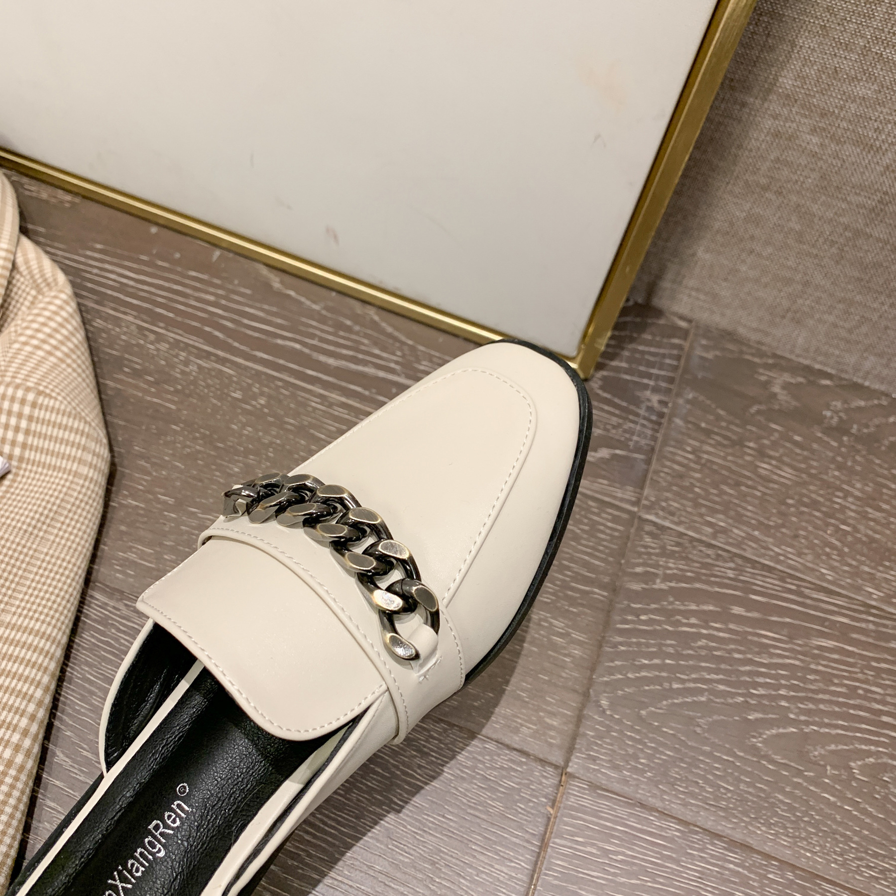 2022 Spring and Autumn New European and American Stylish Low Heel Semi Slipper Women's Shoes Internet Celebrity Chain Flat Slippers Foreign Trade 41