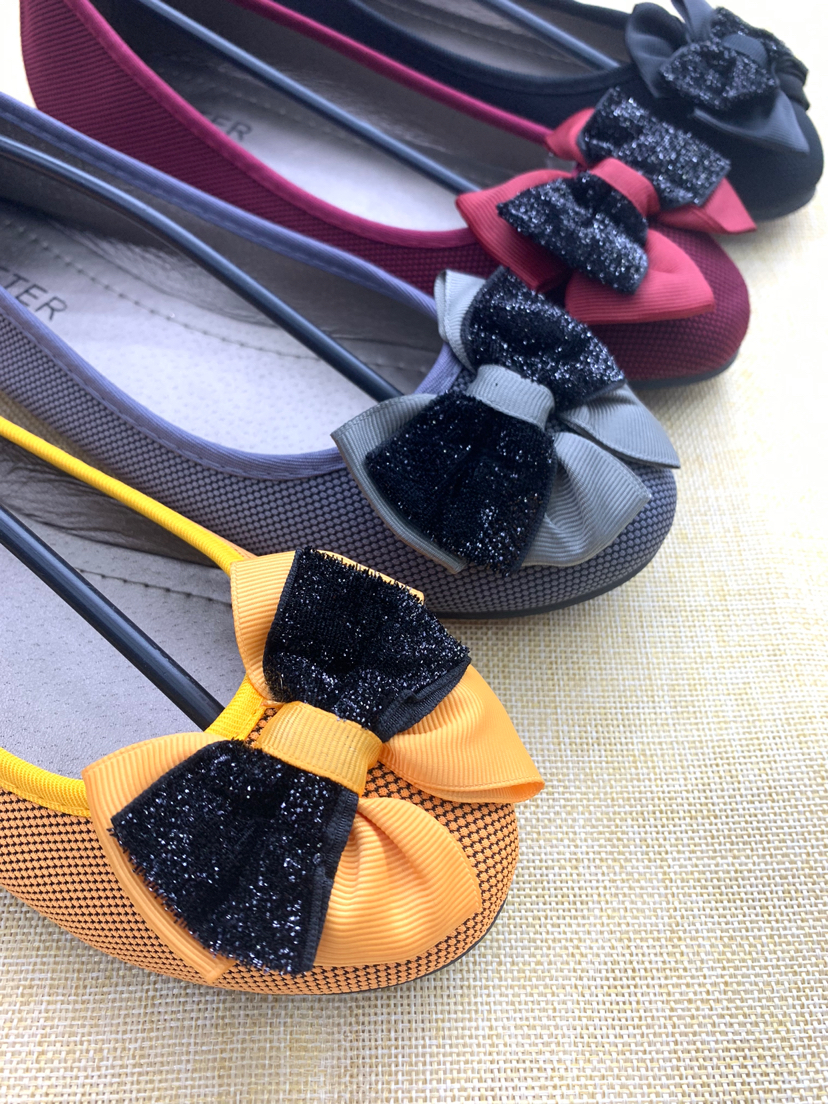 Spot women's single shoes 37-42 mixed color with size flat shoes low-heel fashion shoes mother shoes are cheap Spot women's single shoes 37-42 mixed color with size flat shoes low-heel fashion shoes mother shoes are cheap
