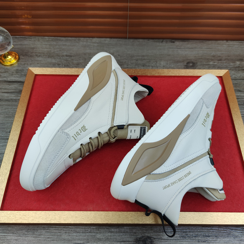 European Station Real Shot Leather Men's Shoes All-Match Mid-Top Casual Sneakers Height Increasing Insole Autumn and Winter Korean Sports Shoes Soft Leather European Station Real Shot Leather Men's Shoes All-Match Mid-Top Casual Sneakers Height Increasing Insole Autumn and Winter Korean Sports Shoes Soft Leather