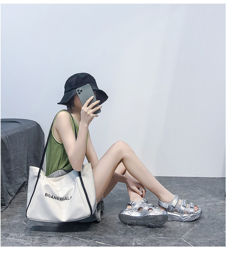 2020 Summer New Sandals Women's Korean-Style Platform Letter Fashion Casual Beach Shoes Women's Flat Heel Fairy Style Women's Shoes