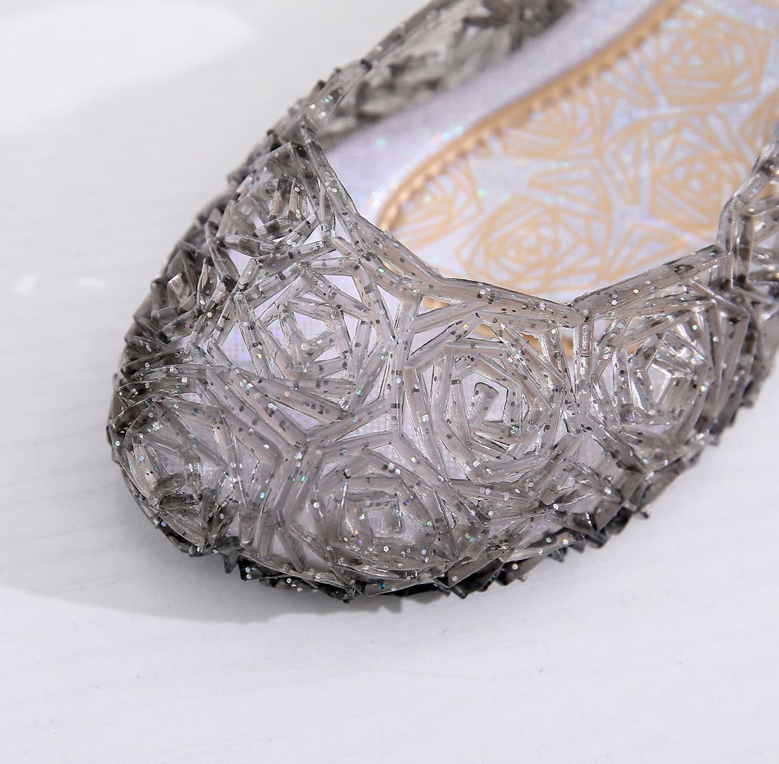 Spot Foreign Trade Children's Shoes Frozen 2 Princess Shoes Girls' High Heel Crystal Hollow Sandals Children's PVC Summer Spot Foreign Trade Children's Shoes Frozen 2 Princess Shoes Girls' High Heel Crystal Hollow Sandals Children's PVC Summer