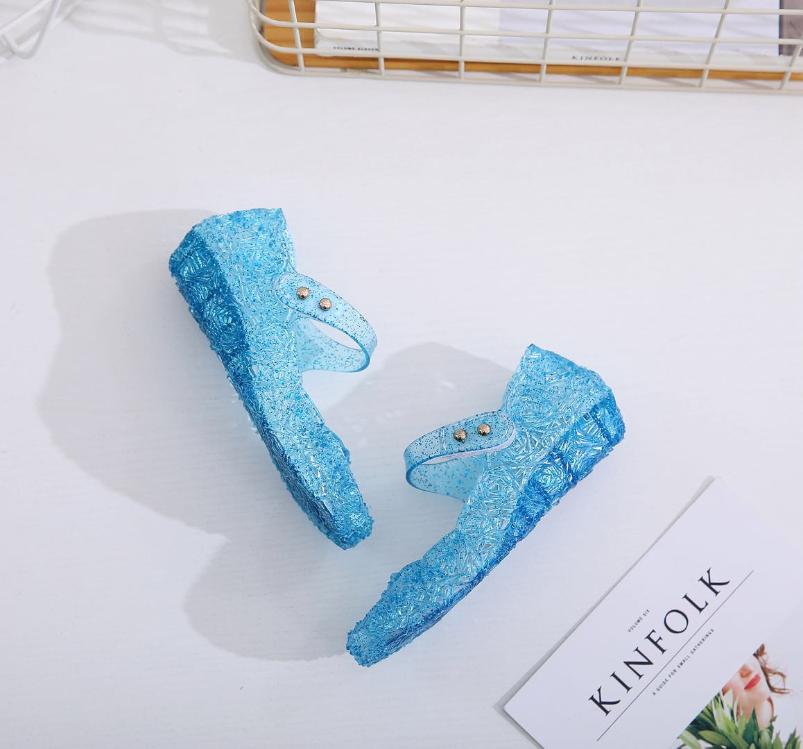 Spot Foreign Trade Children's Shoes Frozen 2 Princess Shoes Girls' High Heel Crystal Hollow Sandals Children's PVC Summer Spot Foreign Trade Children's Shoes Frozen 2 Princess Shoes Girls' High Heel Crystal Hollow Sandals Children's PVC Summer