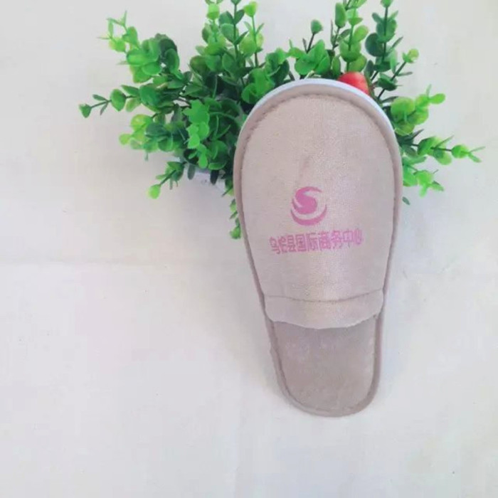 Luxury Stars Hotel where five disposable goods thickened bottom slipper Luxury Stars Hotel where five disposable goods thickened bottom slipper